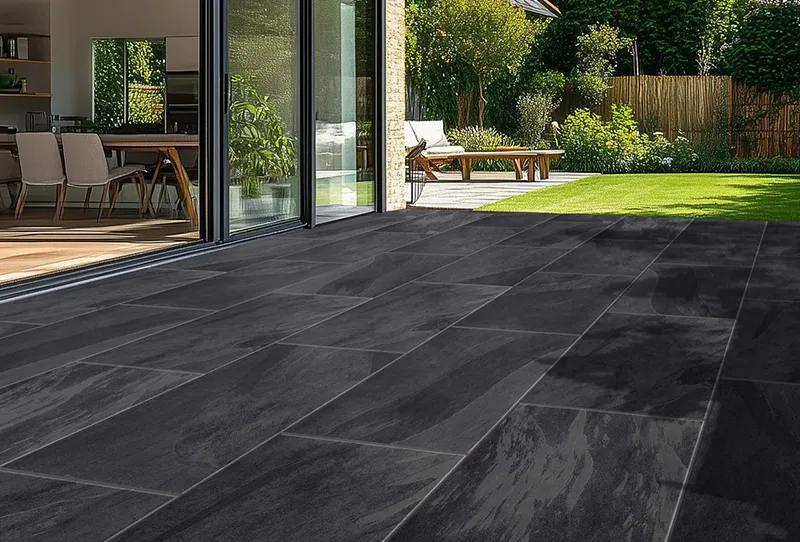 سرامیک طرح سنگ مشکی برای تراس